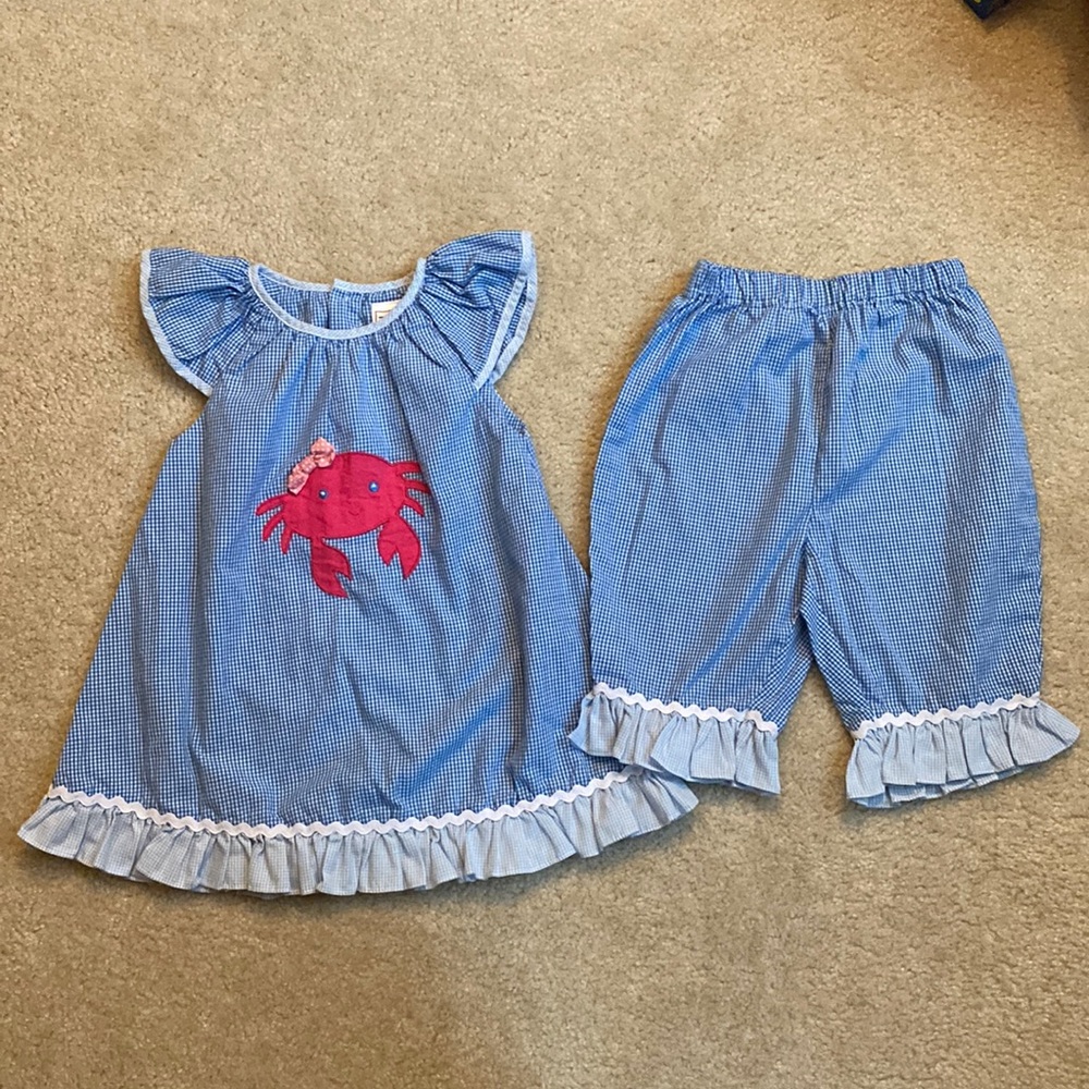 Beautiful crab outfit